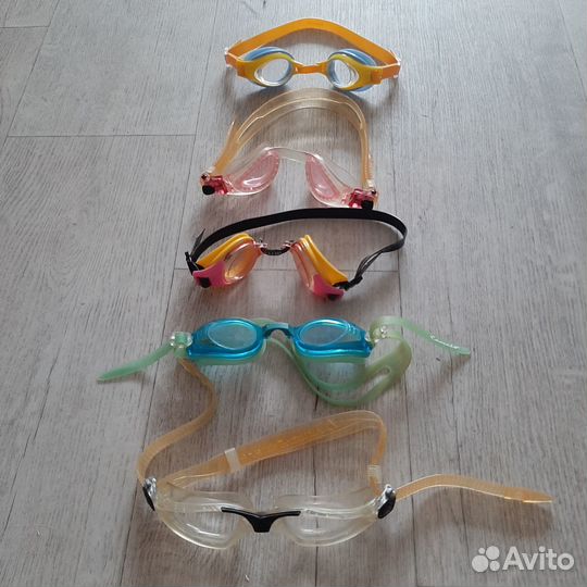 Очки для плавания
