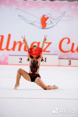 Купальник для художественной гимнастики