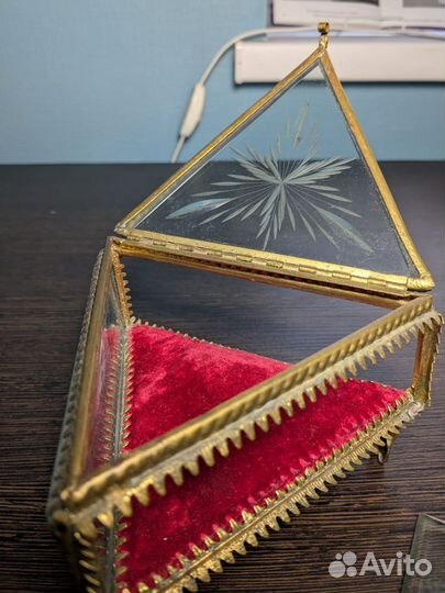 Шкатулка антикварная середина XX века