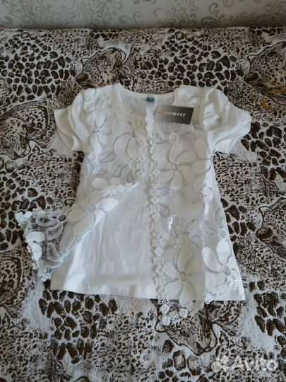 Футболка, леггинсы