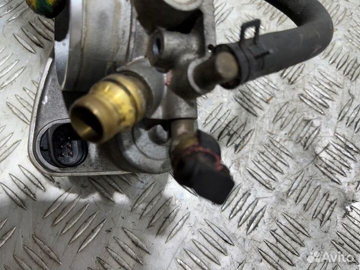 Заслонка дроссельная Chevrolet Orlando F18D4