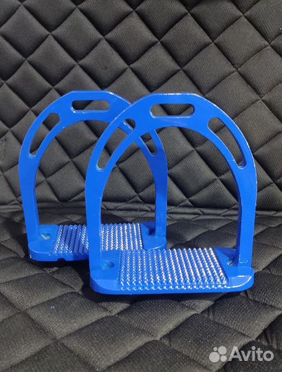 Стремена чёткие