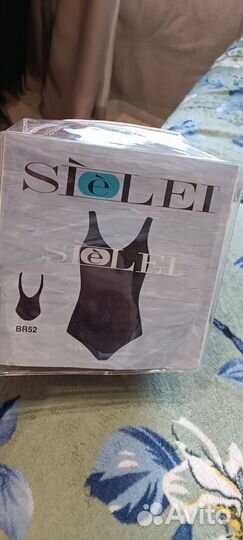 Купальник слитный красный женский новый 50-52