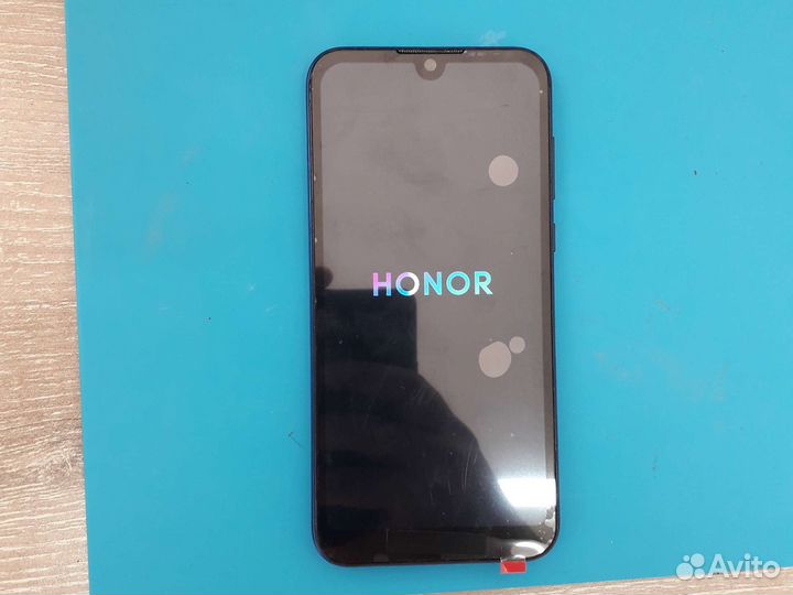 Honor 8s