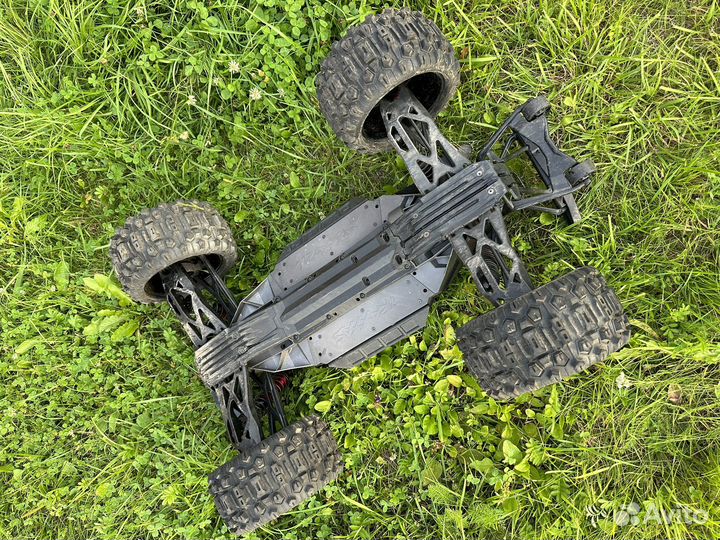 Traxxas X-Maxx 8S 1:5