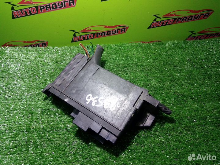 Блок предохранителей nissan J31,PJ31,TNJ31,J31, PJ