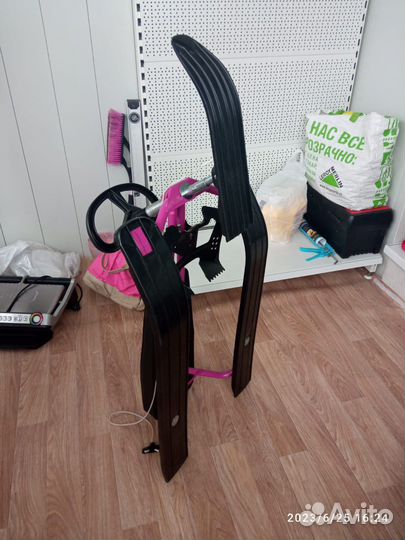 Детский снегокат