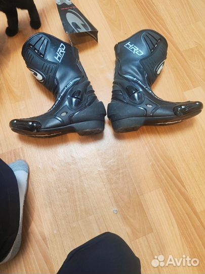 Мотоботы Held