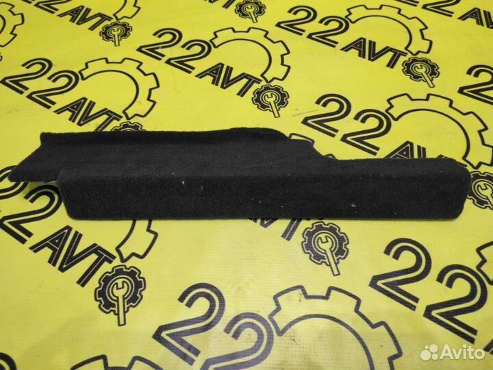 Накладка крышки багажника задняя левая Bmw X5 E70