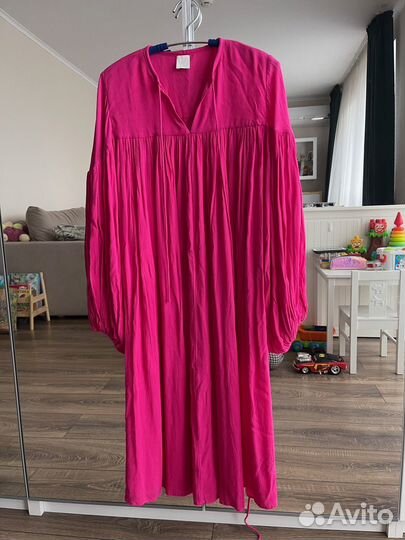 Платье hm фуксия xs