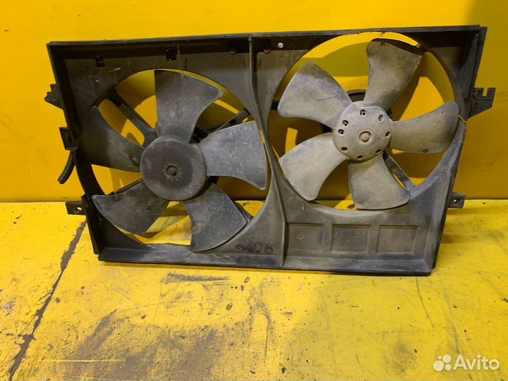 Диффузор радиатора Geely emgrand EC7 2011-2016