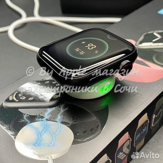 Apple Watch 8 45мм (black, neylon)
