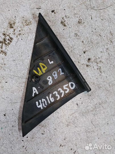 Накладка зеркала внутренняя левая audi a8 d2