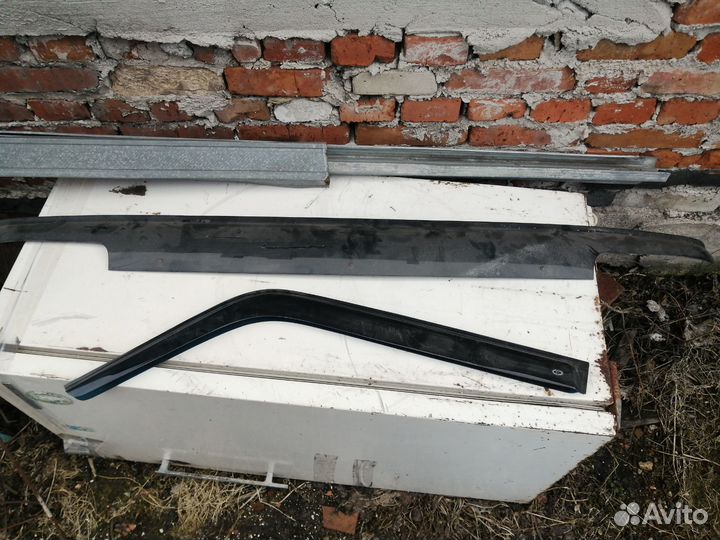 Мухабойка, ветровики нива 2121