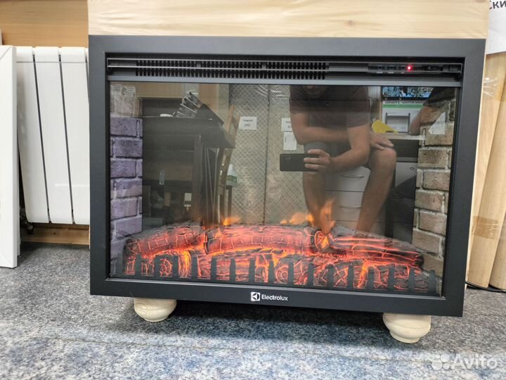 Электроочаг Electrolux EFP/P-3020LS