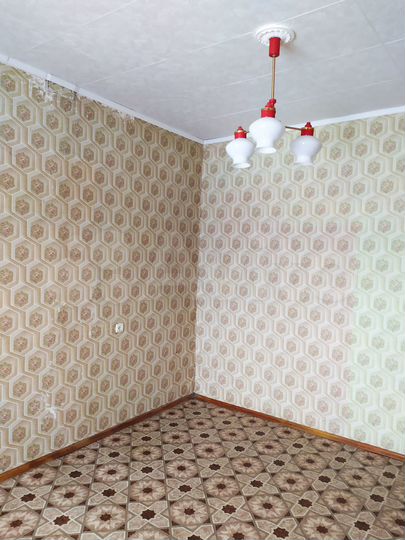 4-к. квартира, 70 м², 9/9 эт.