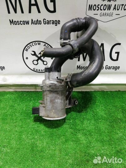 Насос охлаждающей жидкости Mercedes-Benz C 205