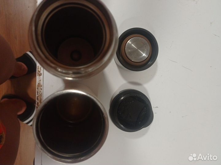 Кокотница,кружка,кувшин,термосы,корзина плетёная