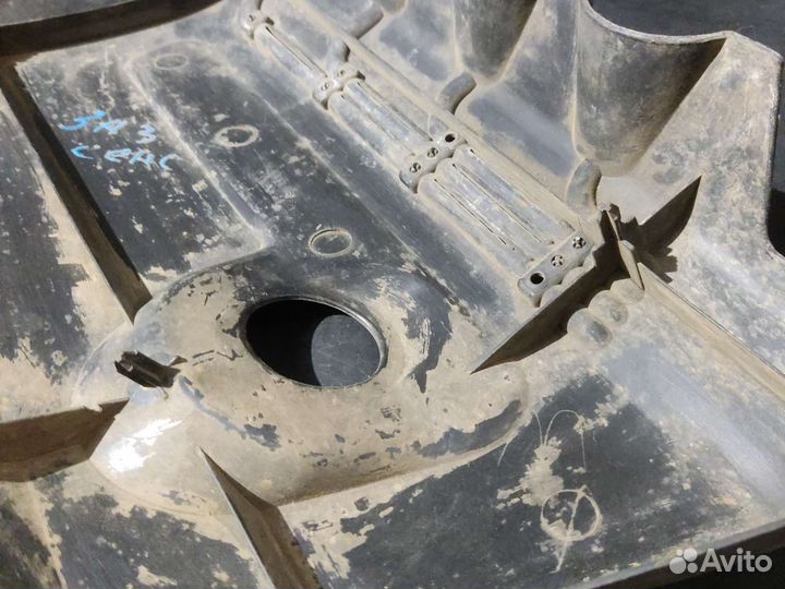 Декоративная крышка двигателя Zaz Sens 1.3