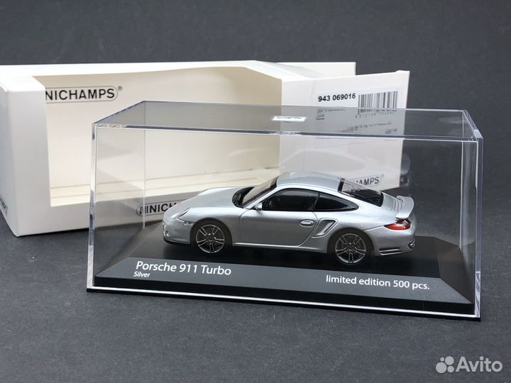 Porsche 911 Turbo 997 2009 Minichamps 1:43