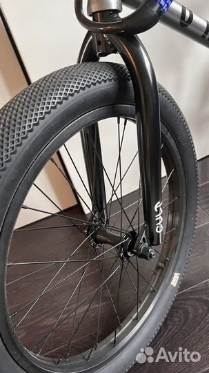 Трюковой велосипед BMX