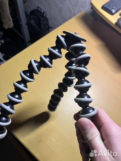 Гибкий штатив