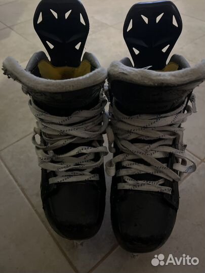 Хоккейные коньки bauer 1s