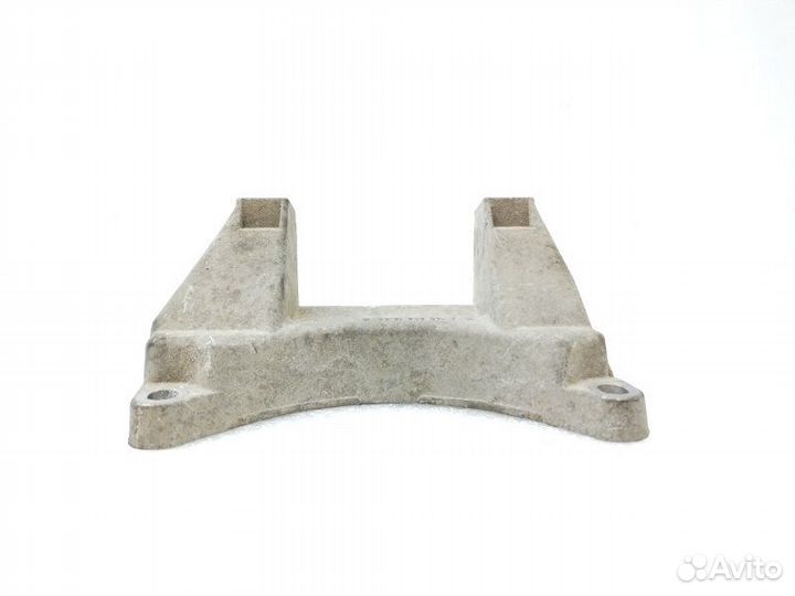 Кронштейн кпп Mercedes-Benz E-Class W211 2.2 2008