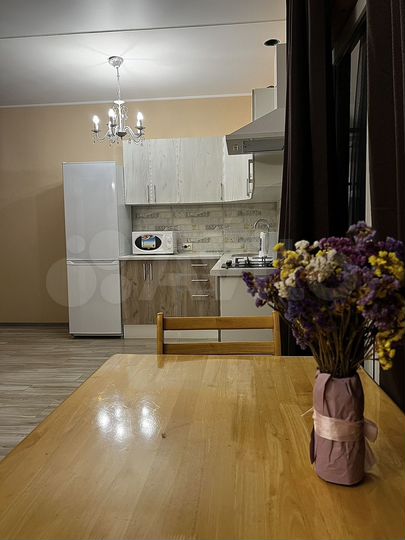 2-к. квартира, 50 м², 3/3 эт.