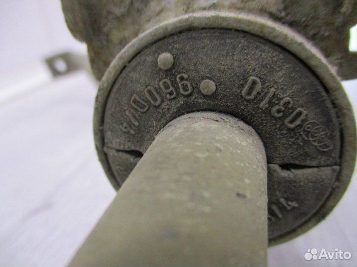 Стабилизатор подвески задний Mercedes-Benz