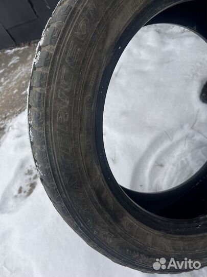 Dunlop SP Winter Ice 01 225/60 R18 104T