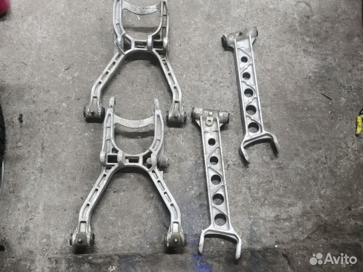 Комплект задних рычагов Stels Dinli