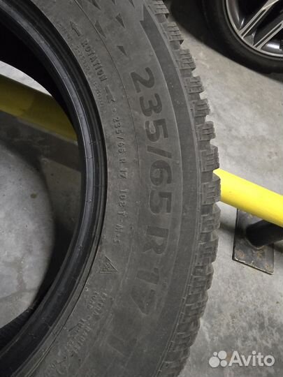 Continental IceContact 3 235/65 R17