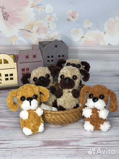 Вязаные игрушки собака заяц