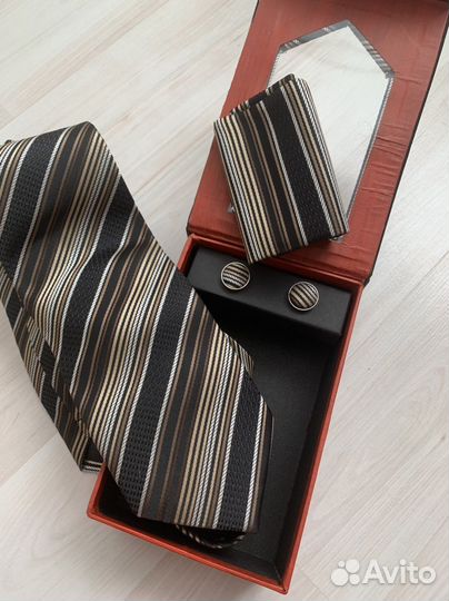 Галстук (подарочный набор)