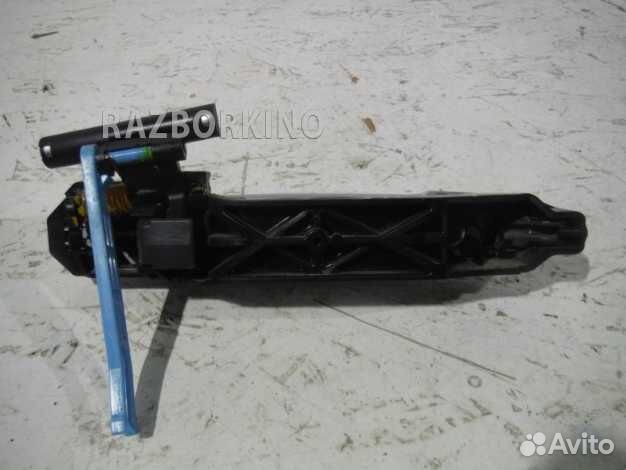 Ручка наружная задней левой двери