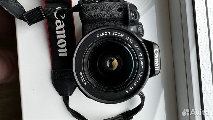 Canon eos 550d kit 18-55