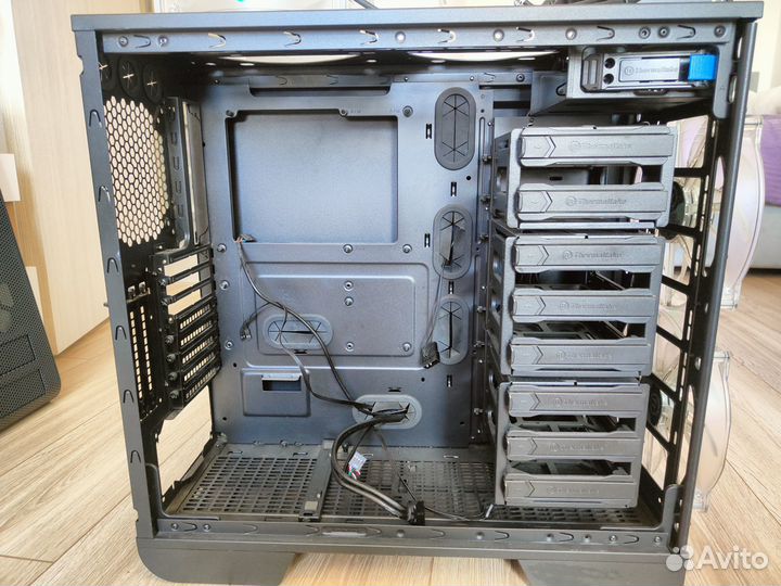 Thermaltake Core V71 Tempered Glass Edition