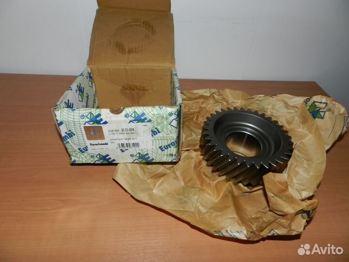 Шестерня промежуточного вала кпп ZF 9S131 33 зуба