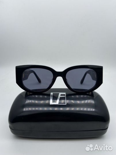 Солнцезащитные очки Linda Farrow