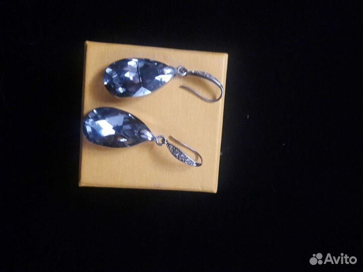 Серьги Сваровски