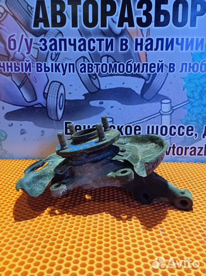 Кулак передний правый Geely MK Cross