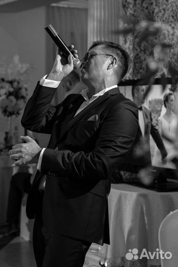 Тамада, Поющий ведущий