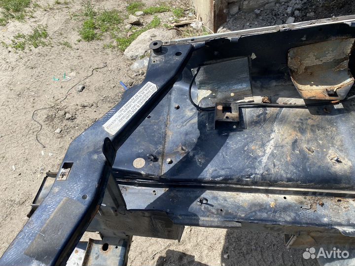 Телевизор Шевроле Нива