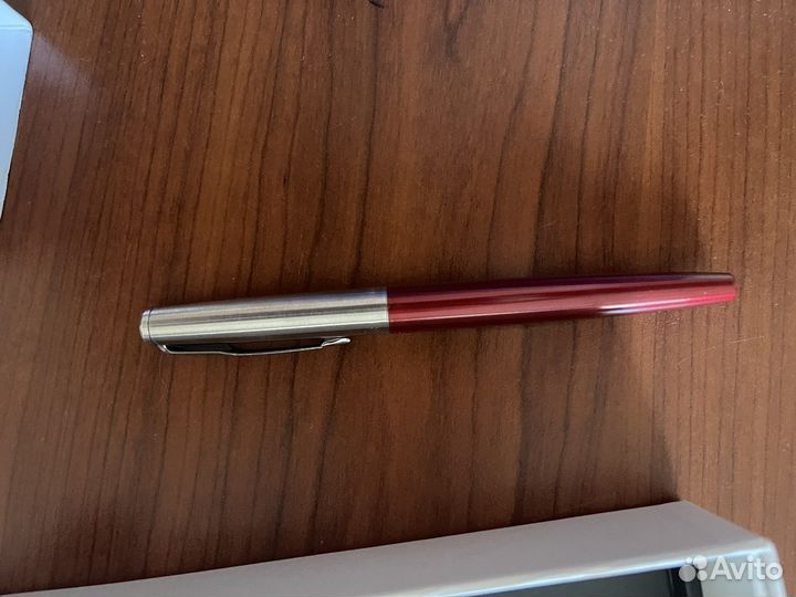 Перьевая ручка parker