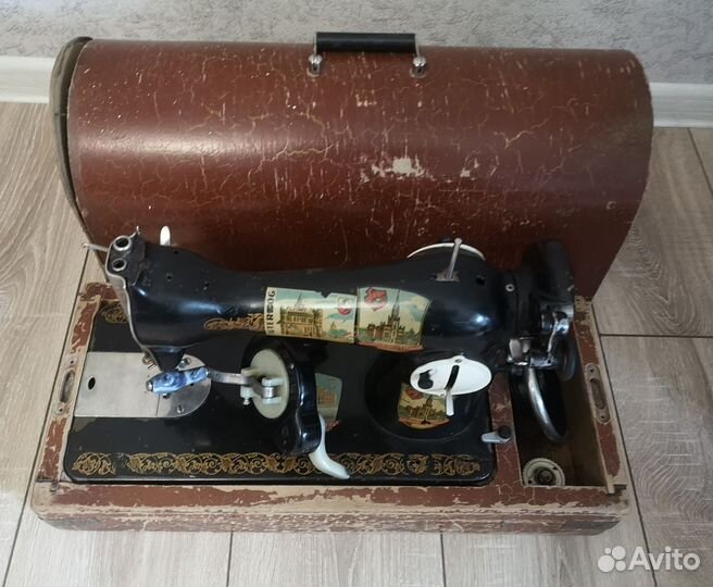 Швейная машинка