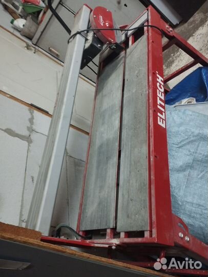 Плиткорез электрический водяной