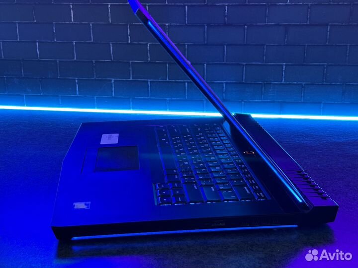 Игровой ноутбук Alienware i7 GTX 6GB