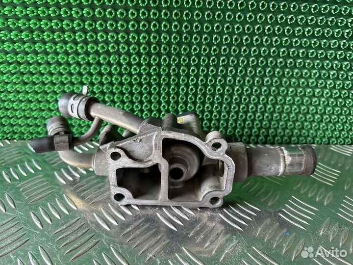 Корпус термостата Nissan Primera P12 1.6 QG16