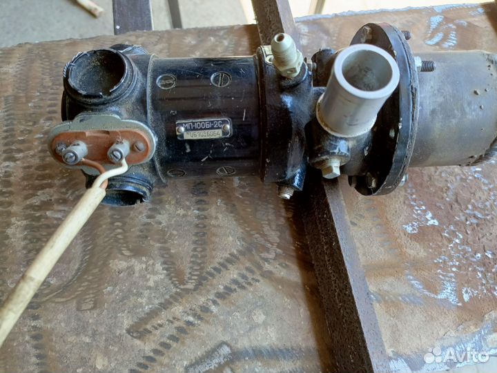 Насос помпа